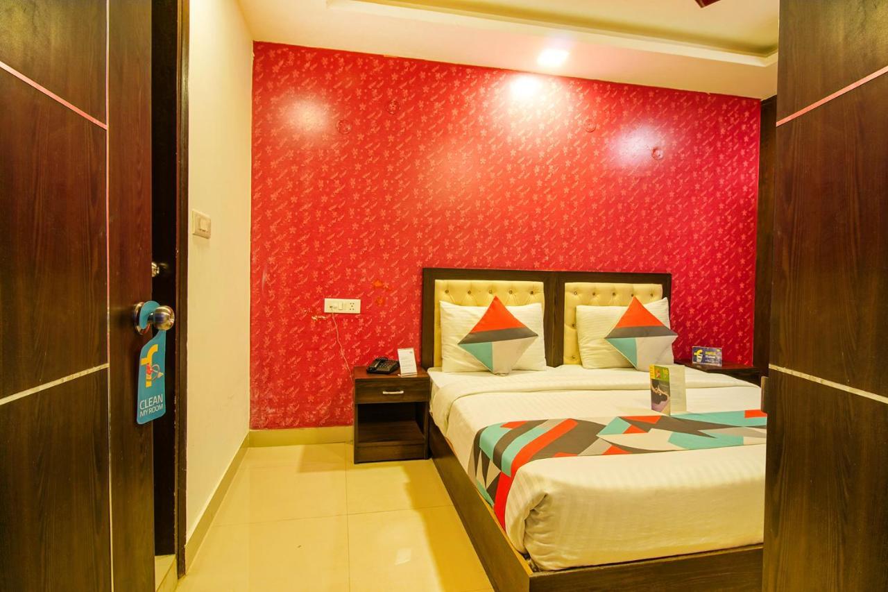 Fabexpress Tp Suite Near Igi Airport New Delhi Exterior photo
